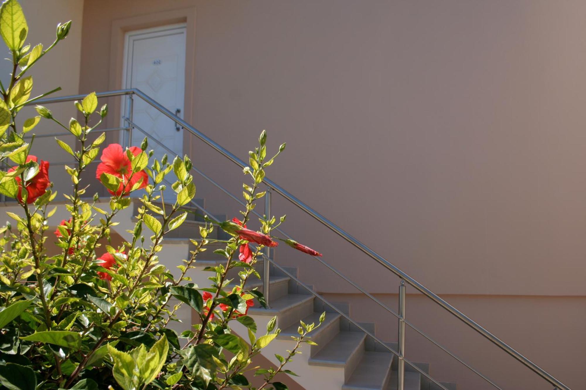 Amaryllis Front Beach Hotel Lardos Bagian luar foto